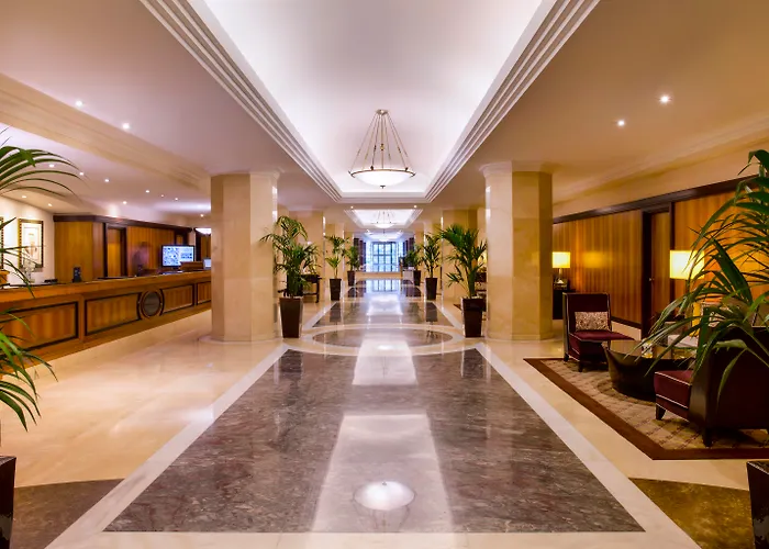 Radisson Blu Hotel & Resort, Abu Dhabi Corniche